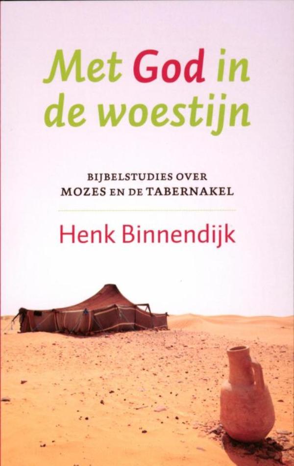 Productafbeelding: voorkant van Met God in de woestijn